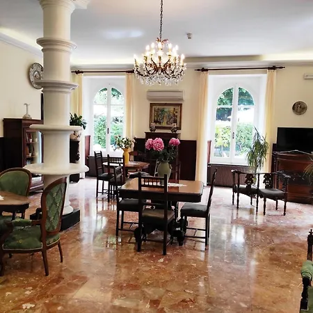 מלון Palace לבנטו