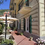Palace 3* Levanto