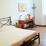 Palace 3*