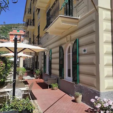 Palace 3* Levanto